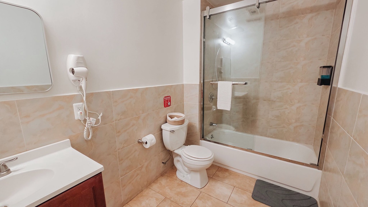 Photo of Bathroom in Chinatown