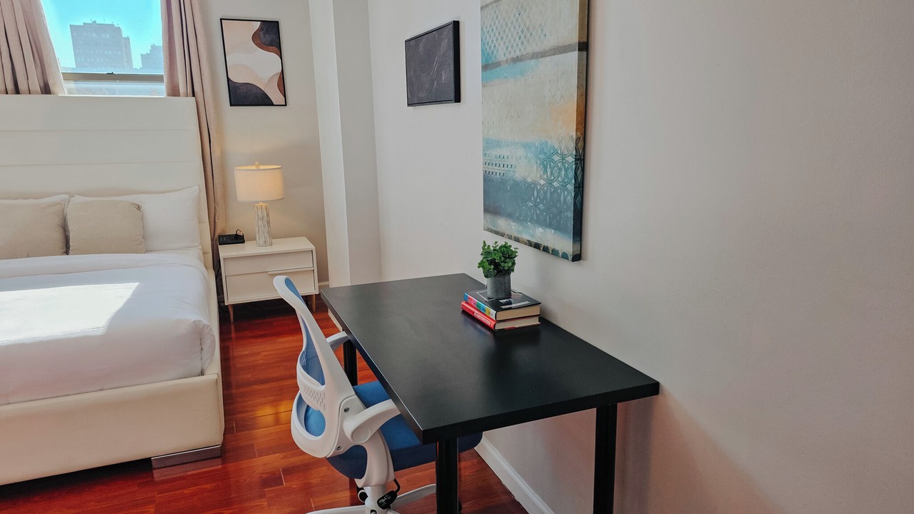 Photo of Bedroom in Chinatown
