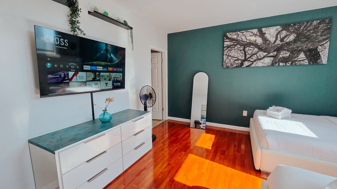 Photo of Bedroom in Chinatown