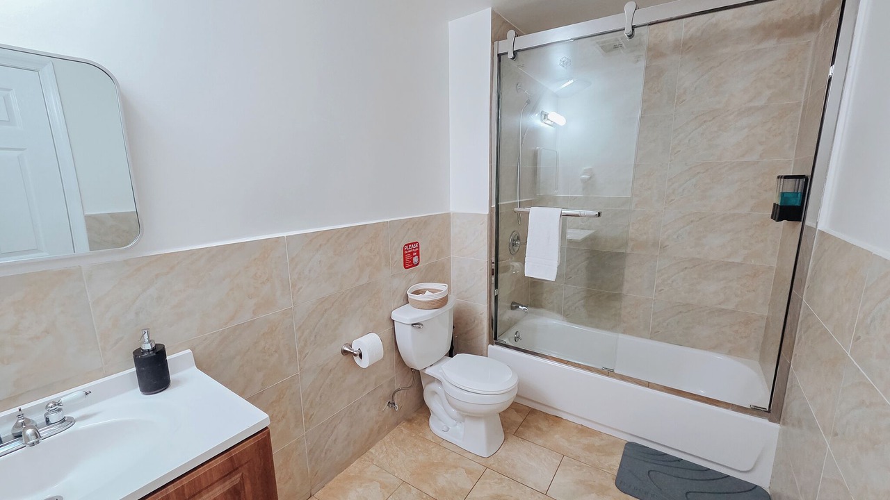 Photo of Bathroom in Chinatown
