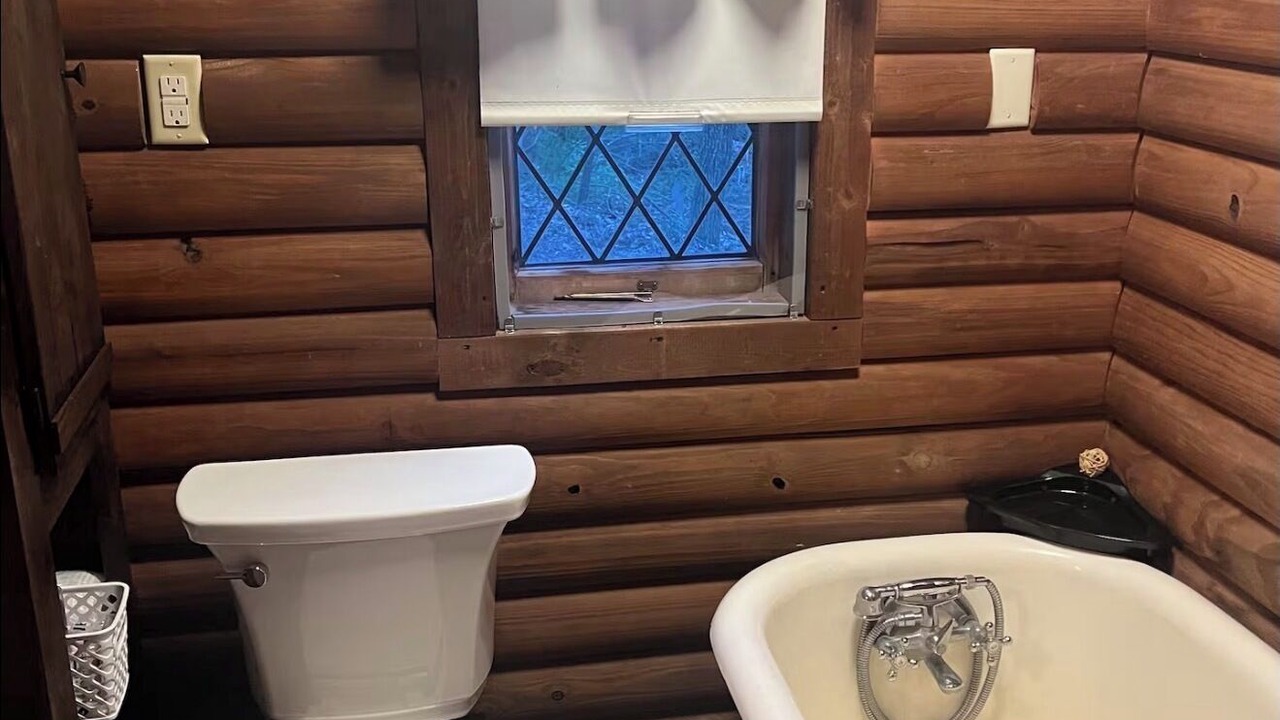 Photo of Bathroom in Cunningham