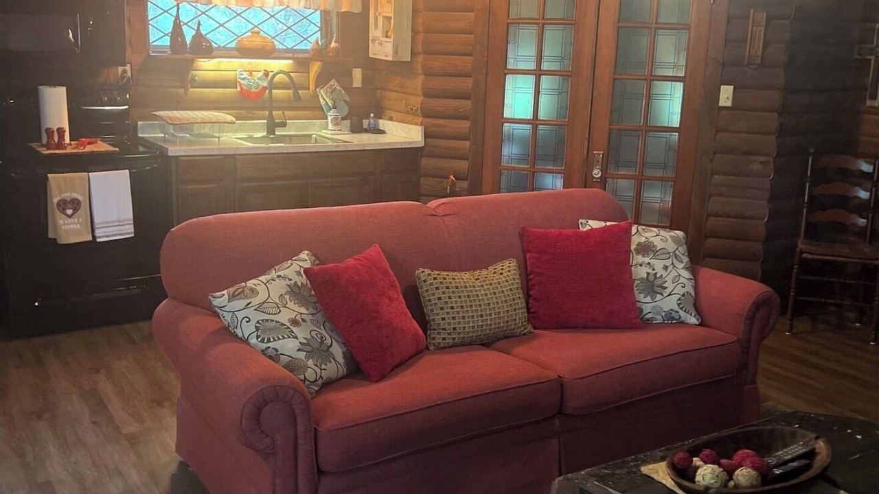 Photo of Livingroom in Cunningham