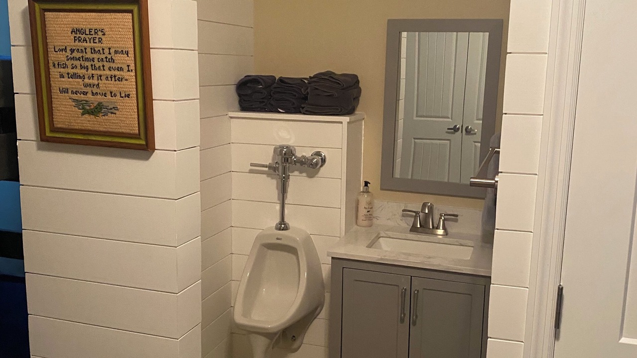Photo of Bathroom in Kaplan