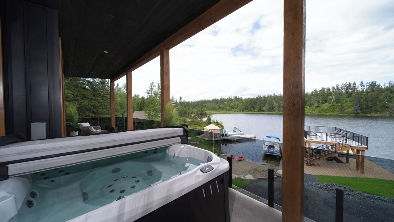 Photo of Patio Balcony in Whiteshell