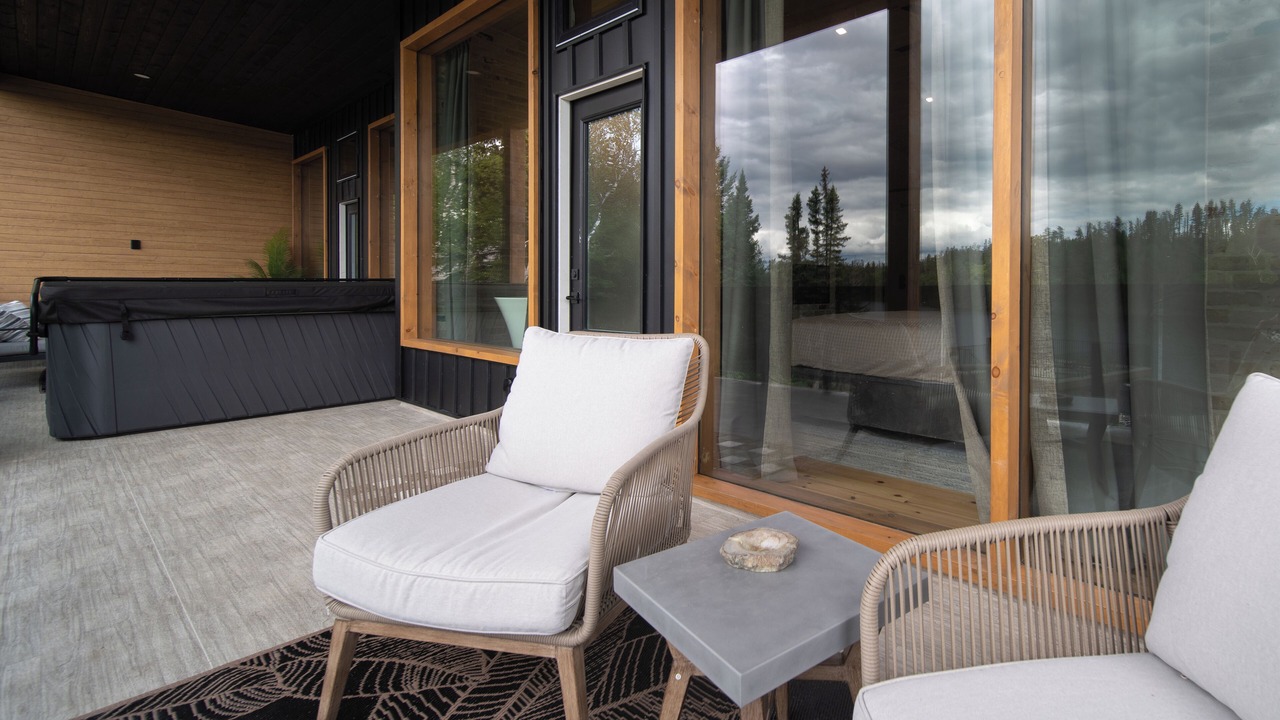 Photo of Patio Balcony in Whiteshell