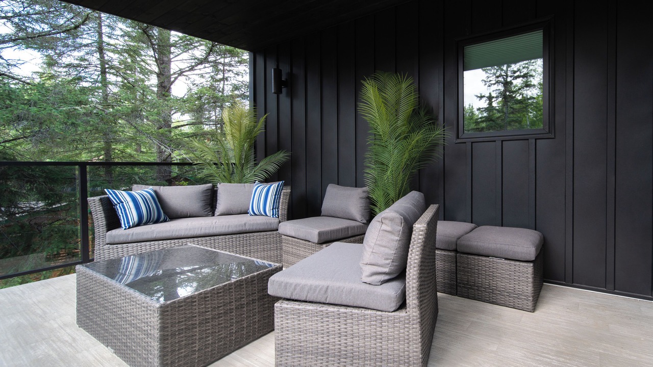Photo of Patio Balcony in Whiteshell