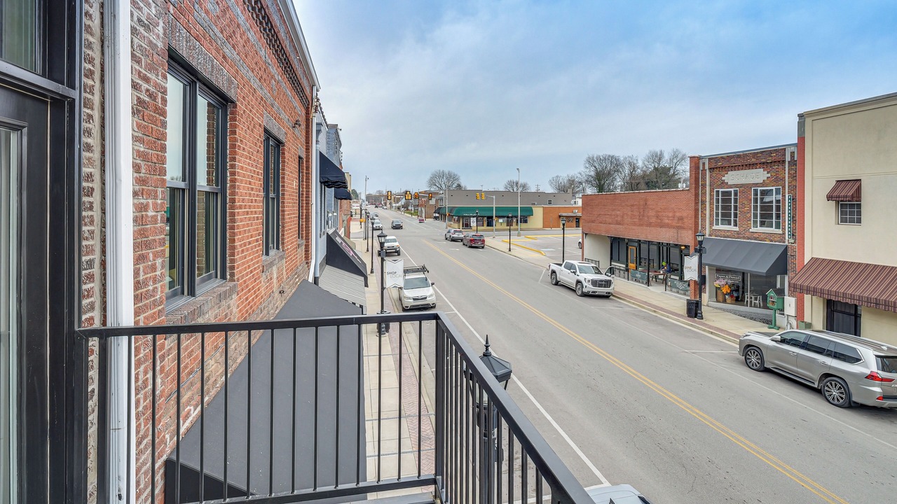 Photo of Patio Balcony in Lawrenceburg