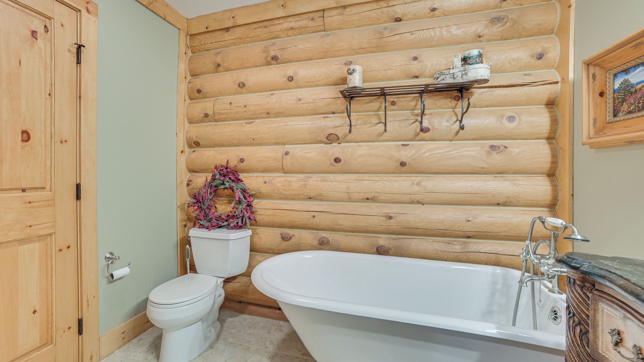 Photo of Bathroom in Harbor Springs