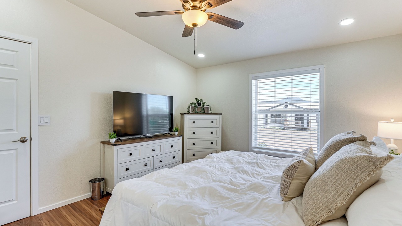 Photo of Bedroom in Tonto Basin