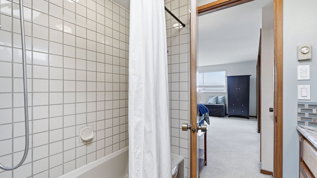 Photo of Bathroom in Agate Beach