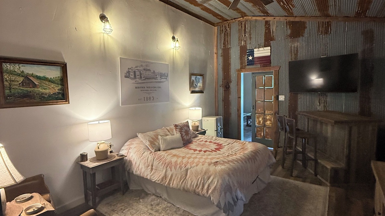 Photo of Bedroom in Rhome