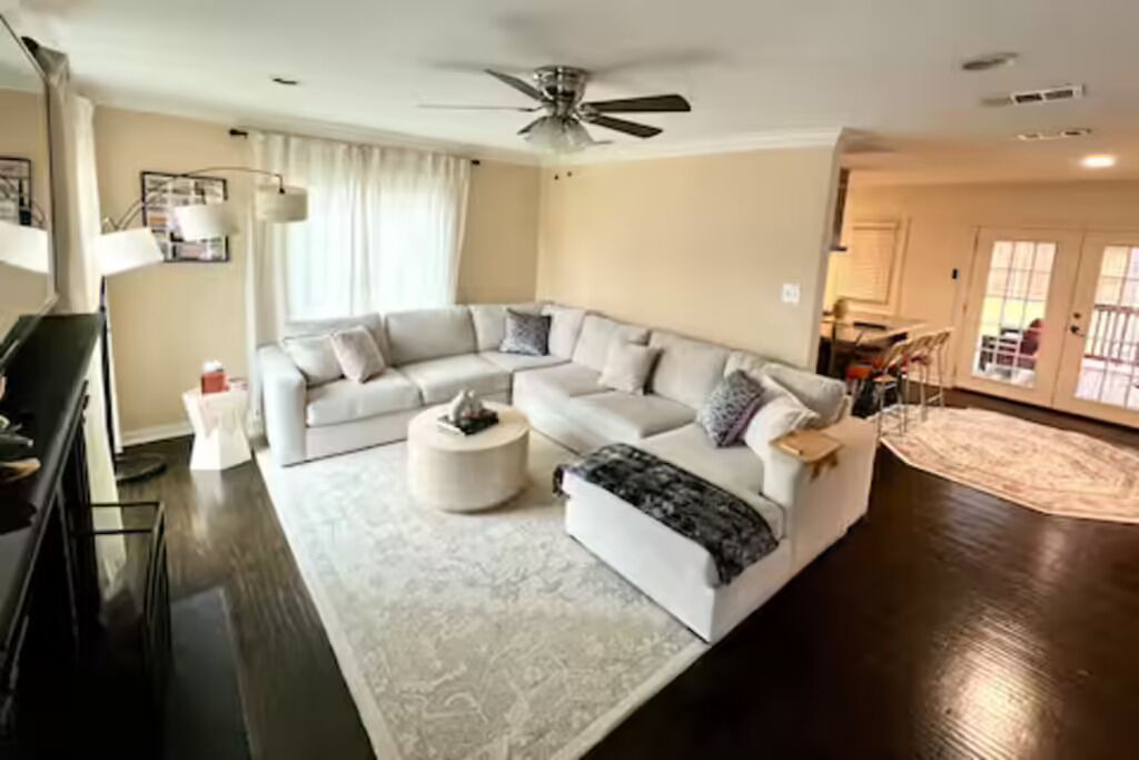 Photo of Livingroom in Northeast Dallas