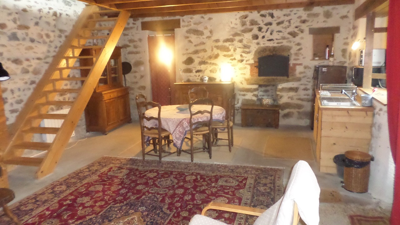 Photo of Livingroom in Montclard