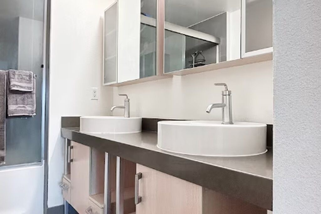 Photo of Bathroom in Westlake South
