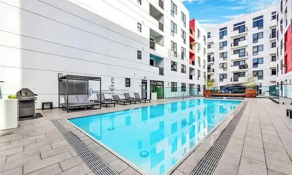 Photo of Outdoor in Westlake South