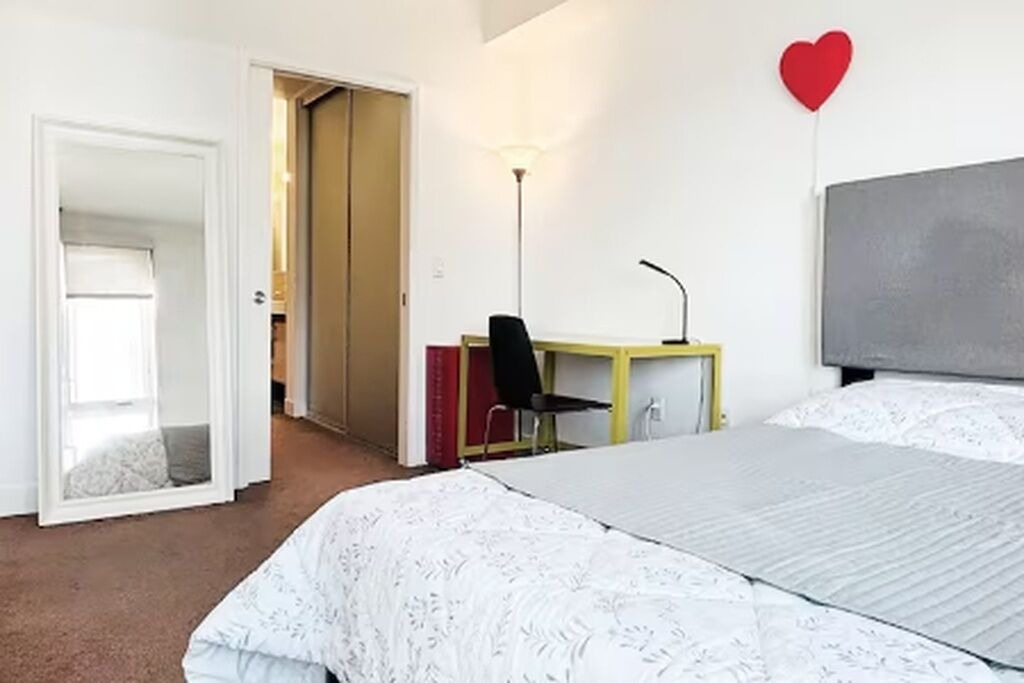 Photo of Bedroom in Westlake South