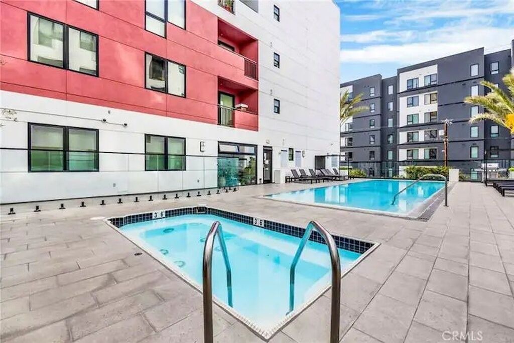 Photo of Outdoor in Westlake South