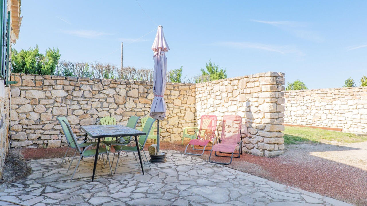 Photo of Outdoor in Saint-Remeze