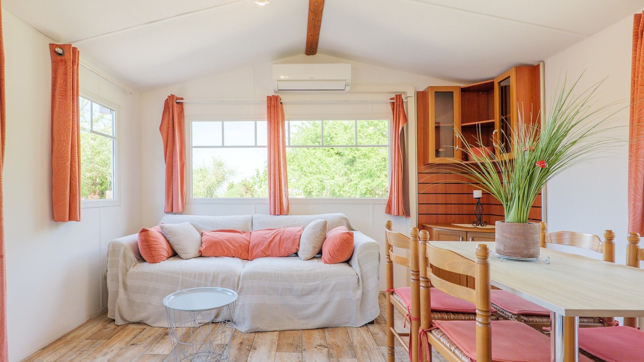 Photo of Livingroom in Saint-Remeze