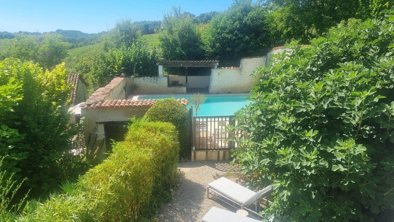 Photo of Outdoor in Salles-Lavalette
