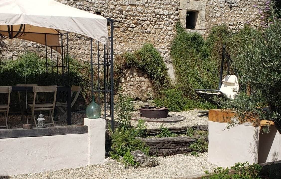 Photo of Outdoor in Salles-Lavalette