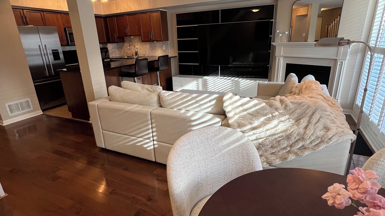 Photo of Livingroom in Parkdale