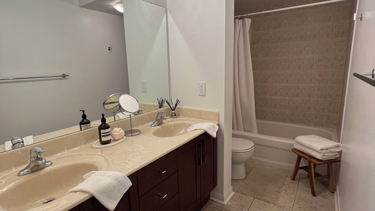 Photo of Bathroom in Parkdale