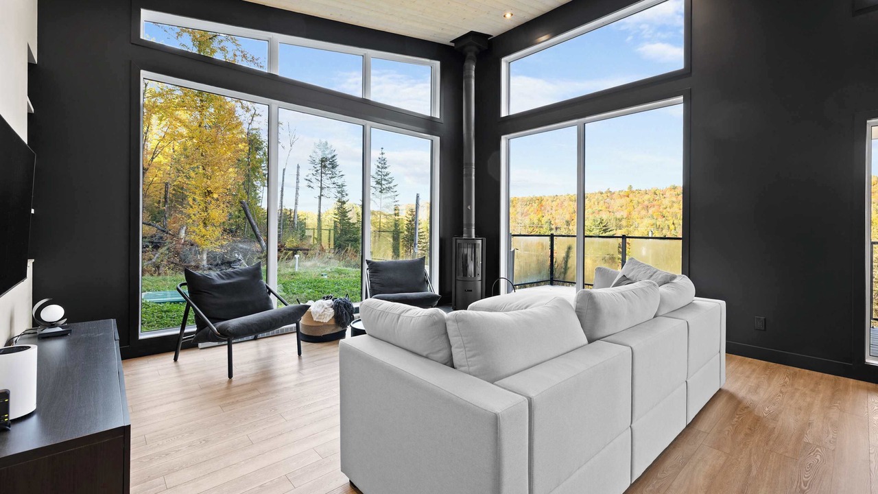 Photo of Livingroom in Saint Come