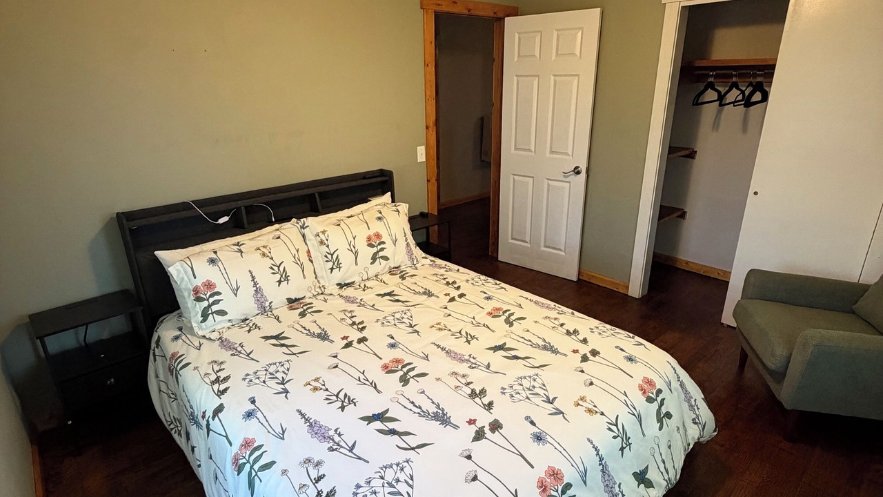 Photo of Bedroom in Hatfield