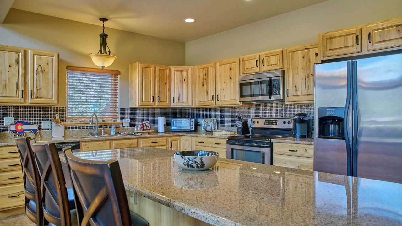 Photo of Kitchen in Ponderosa Pines