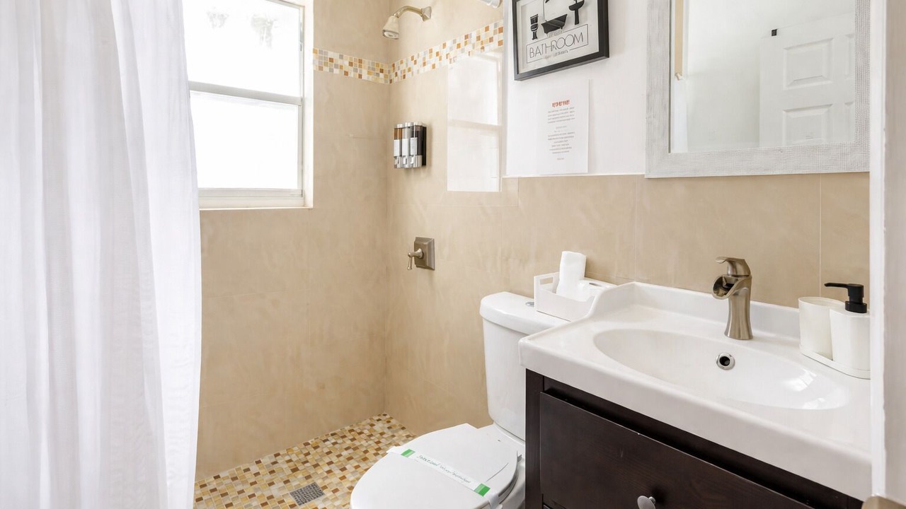 Photo of Bathroom in East Little Havana