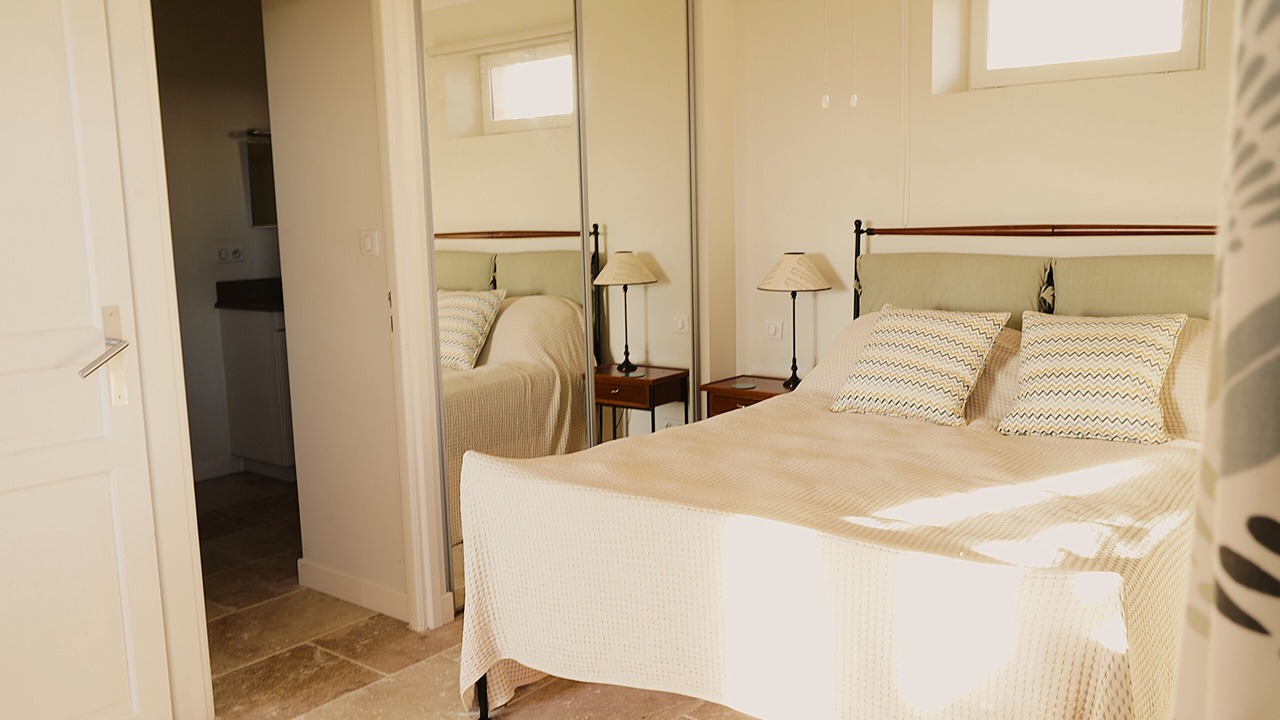 Photo of Bedroom in Andillac
