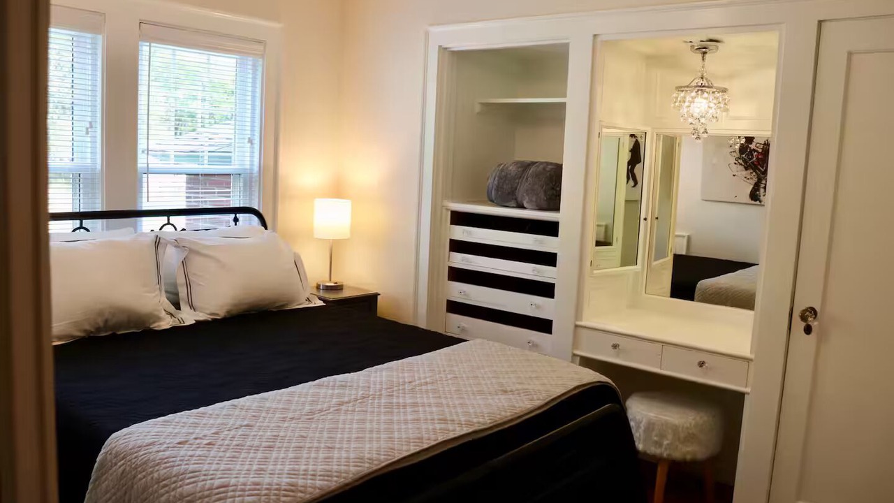 Photo of Bedroom in Burwell