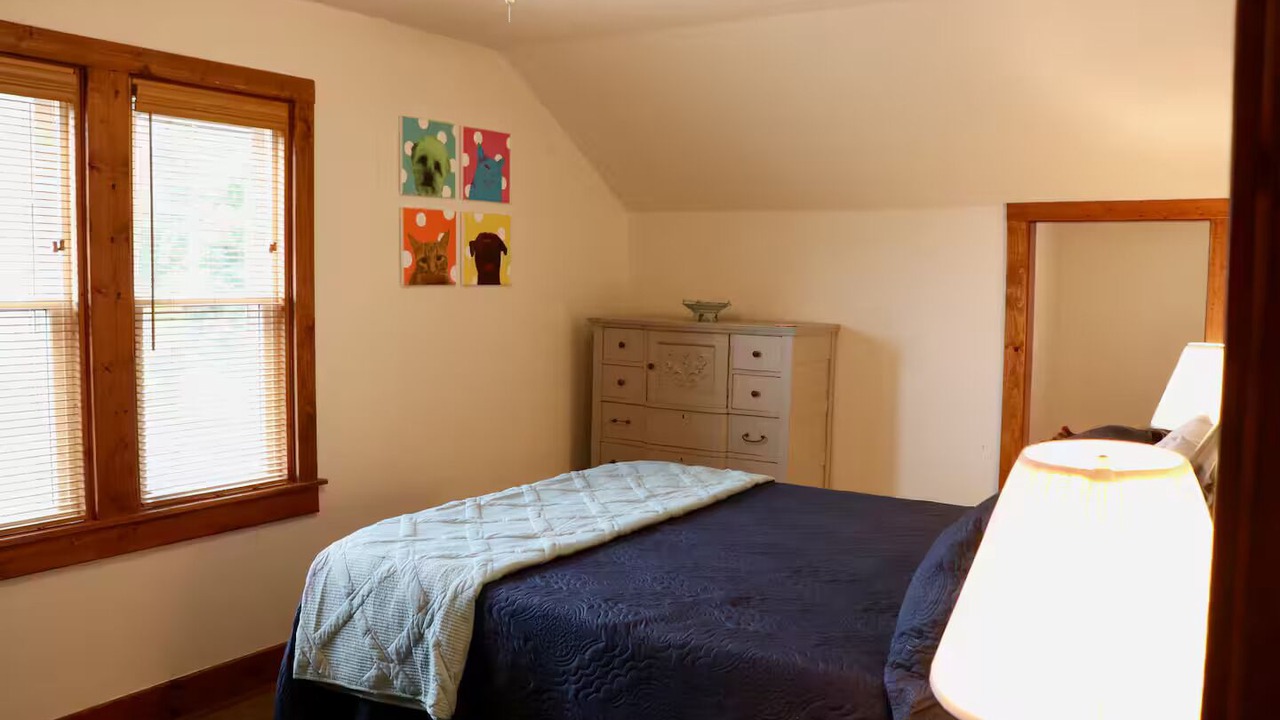 Photo of Bedroom in Burwell
