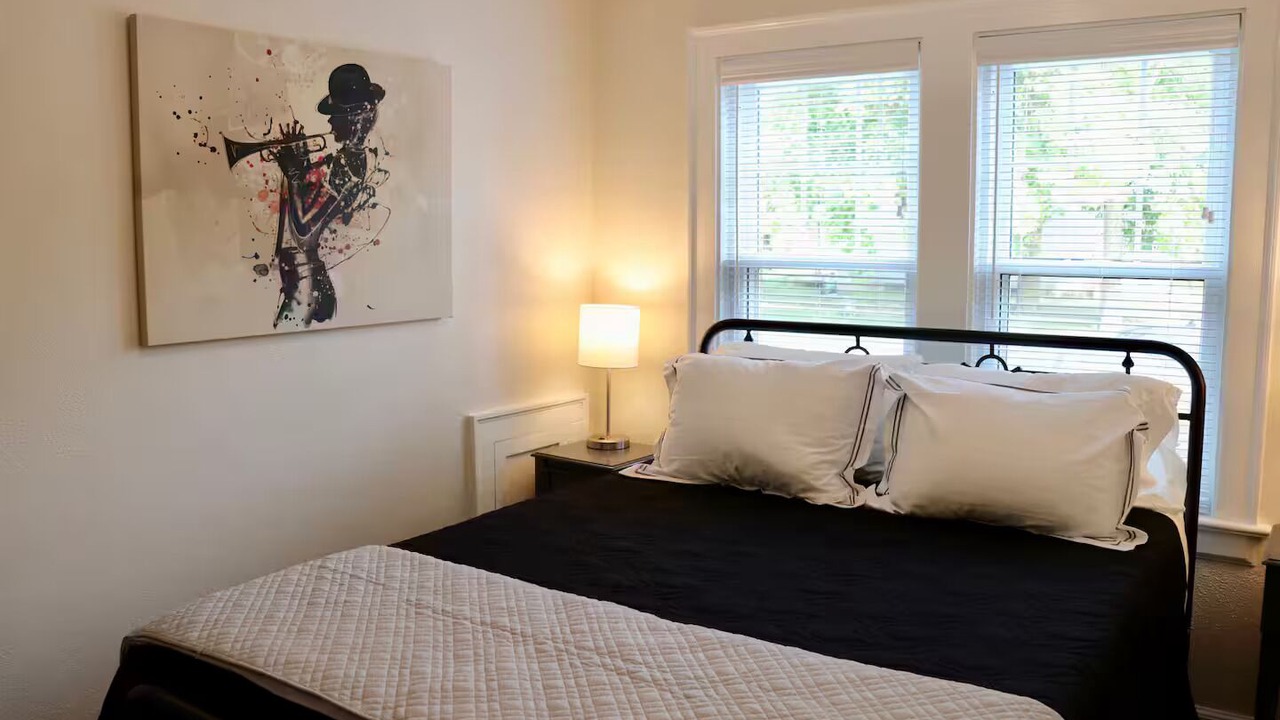 Photo of Bedroom in Burwell
