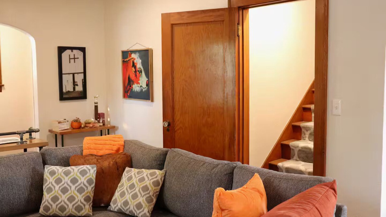 Photo of Livingroom in Burwell