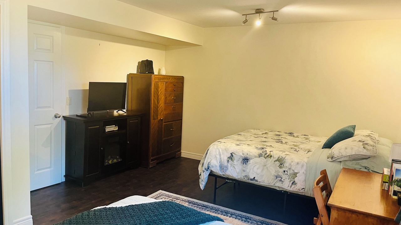 Photo of Bedroom in Wheatley
