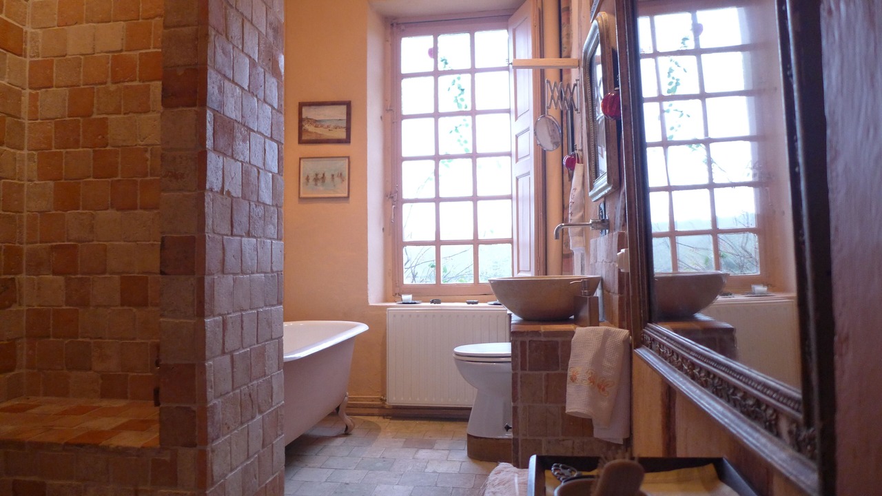 Photo of Bathroom in Savonnieres
