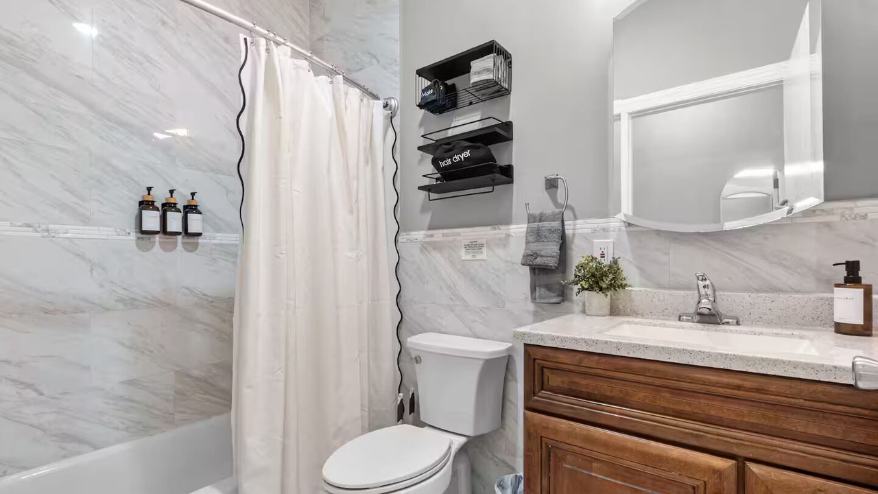 Photo of Bathroom in Hackensack River Waterfront