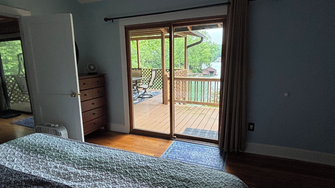 Photo of Bedroom in Lake Lure