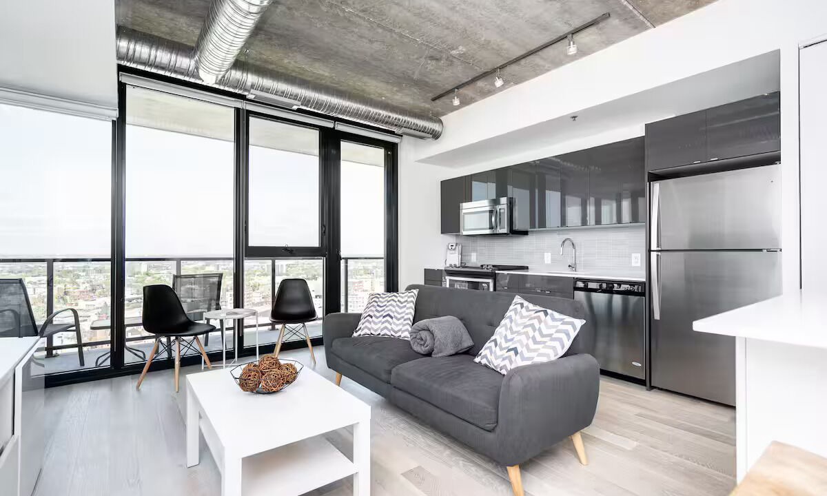 Photo of Livingroom in Downtown Winnipeg