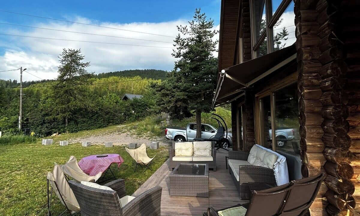 Photo of Patio Balcony in Roubion