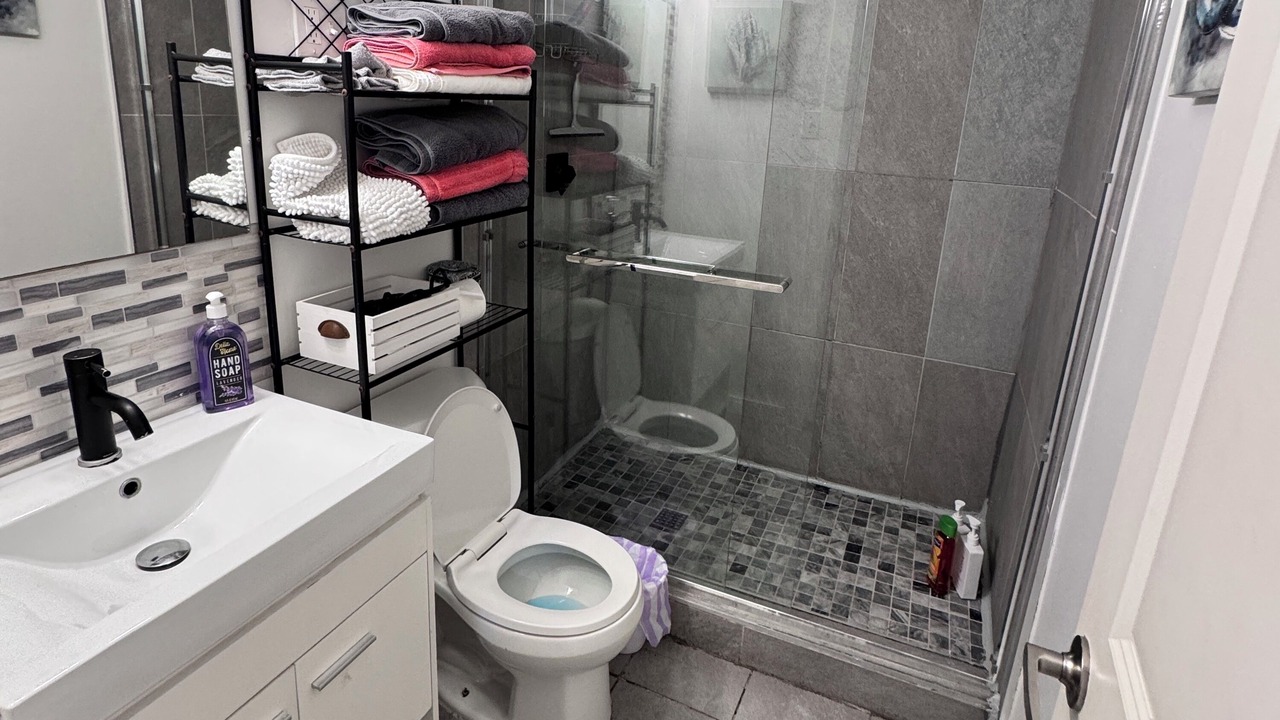 Photo of Bathroom in West Dallas