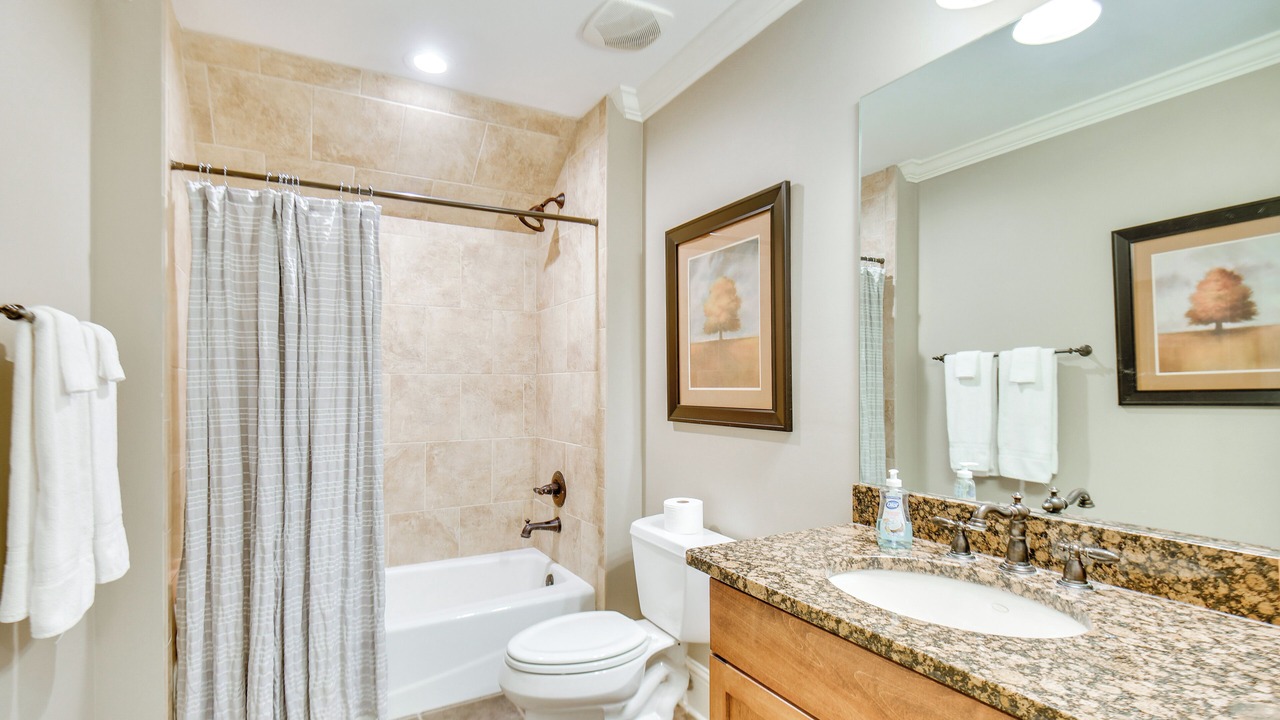 Photo of Bathroom in Lake Oconee