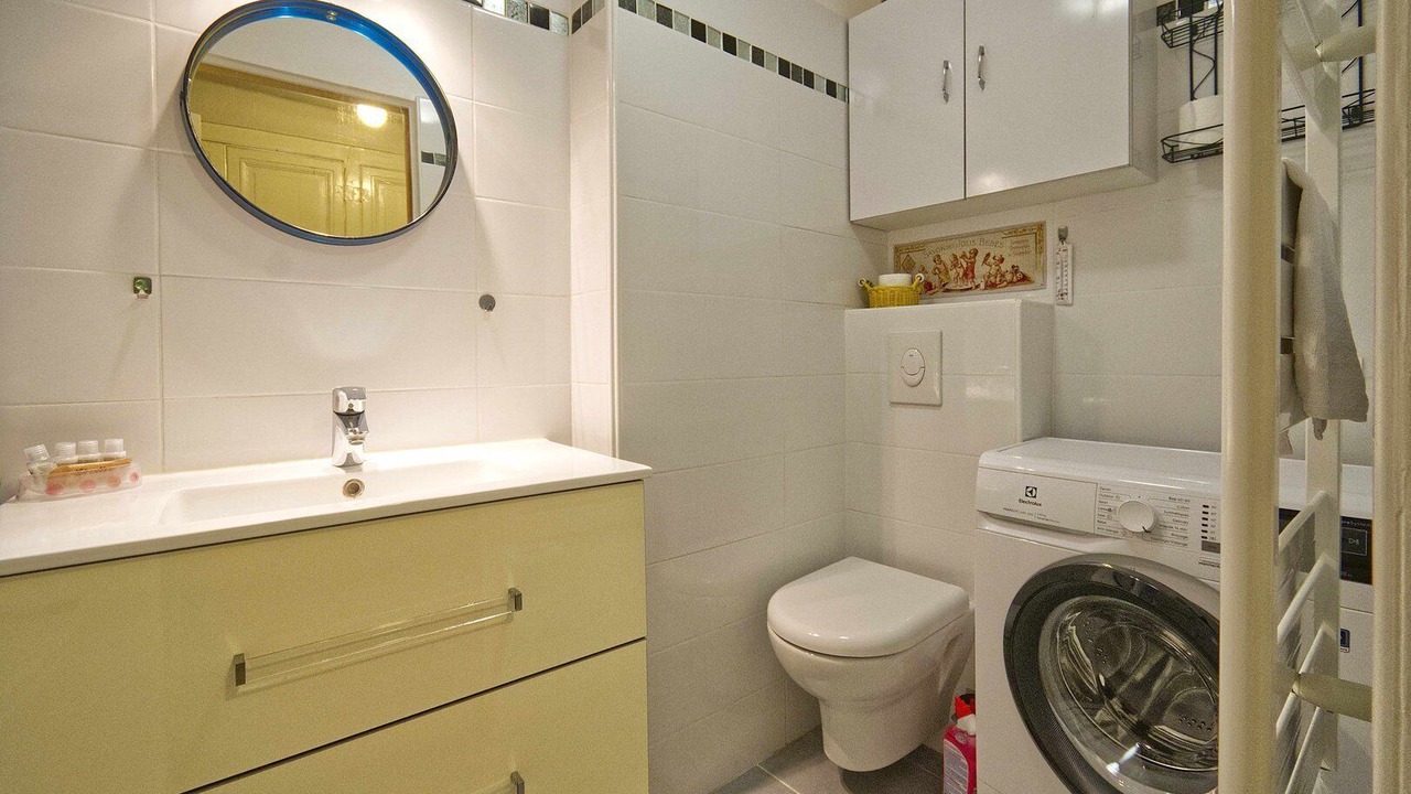 Photo of Bathroom in Loches