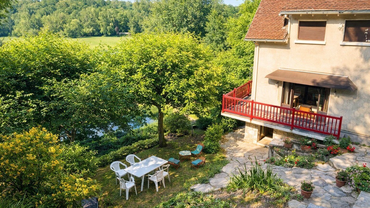 Photo of Outdoor in Courcay
