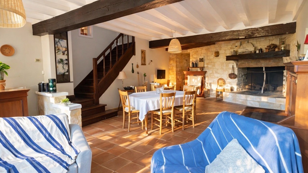 Photo of Livingroom in Courcay