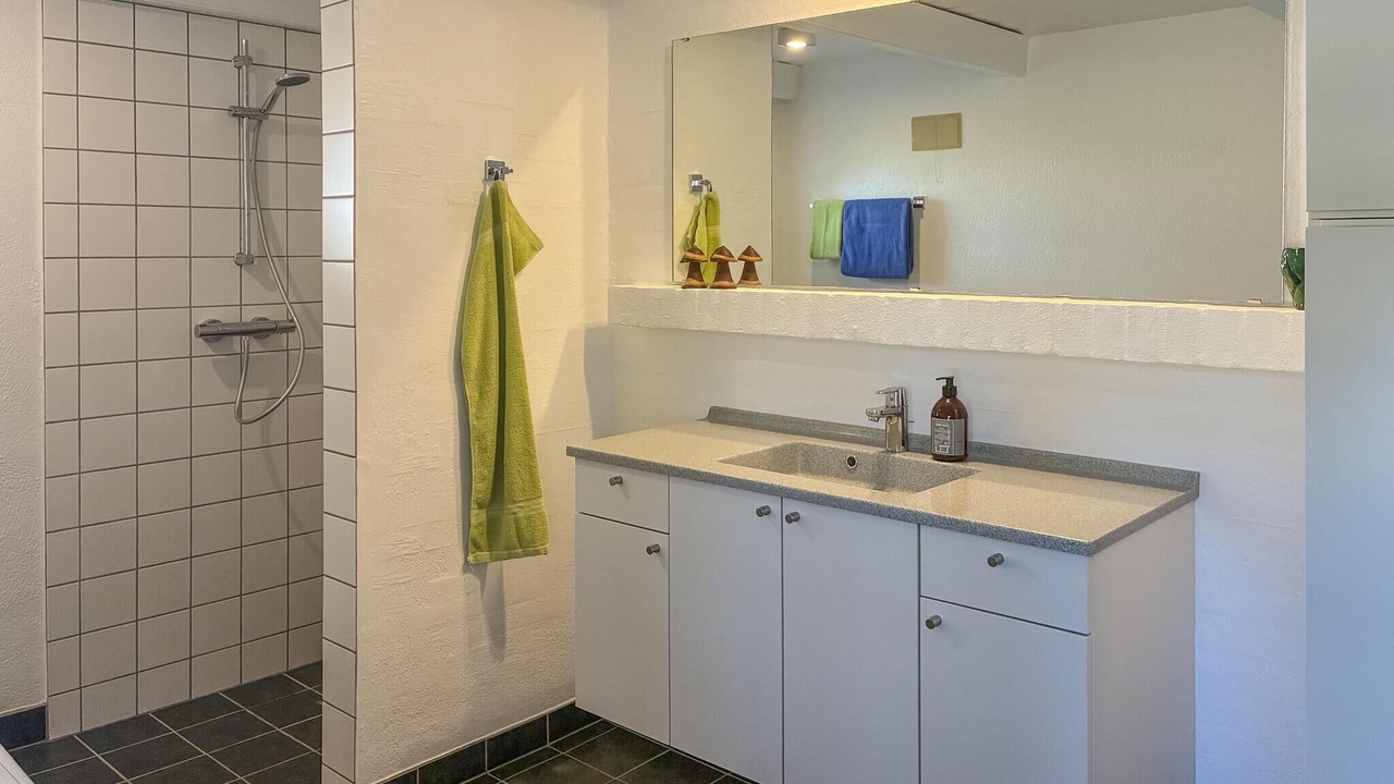 Photo of Bathroom in Gram