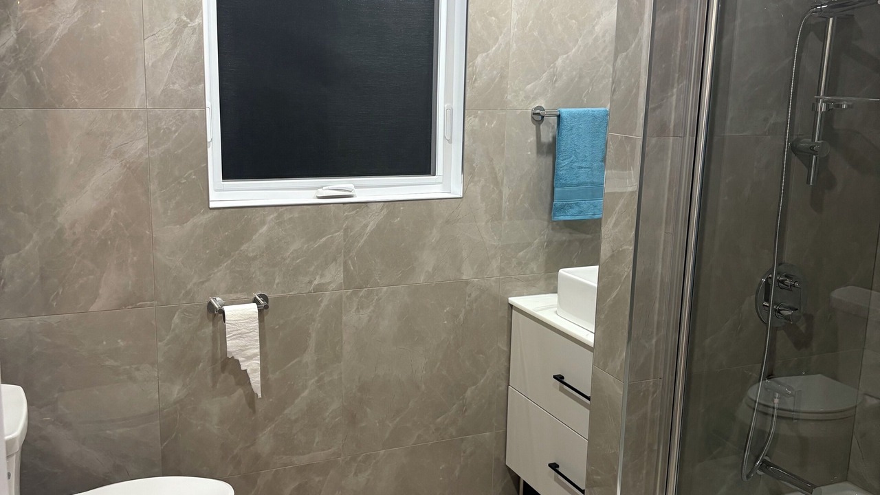 Photo of Bathroom in Dorval