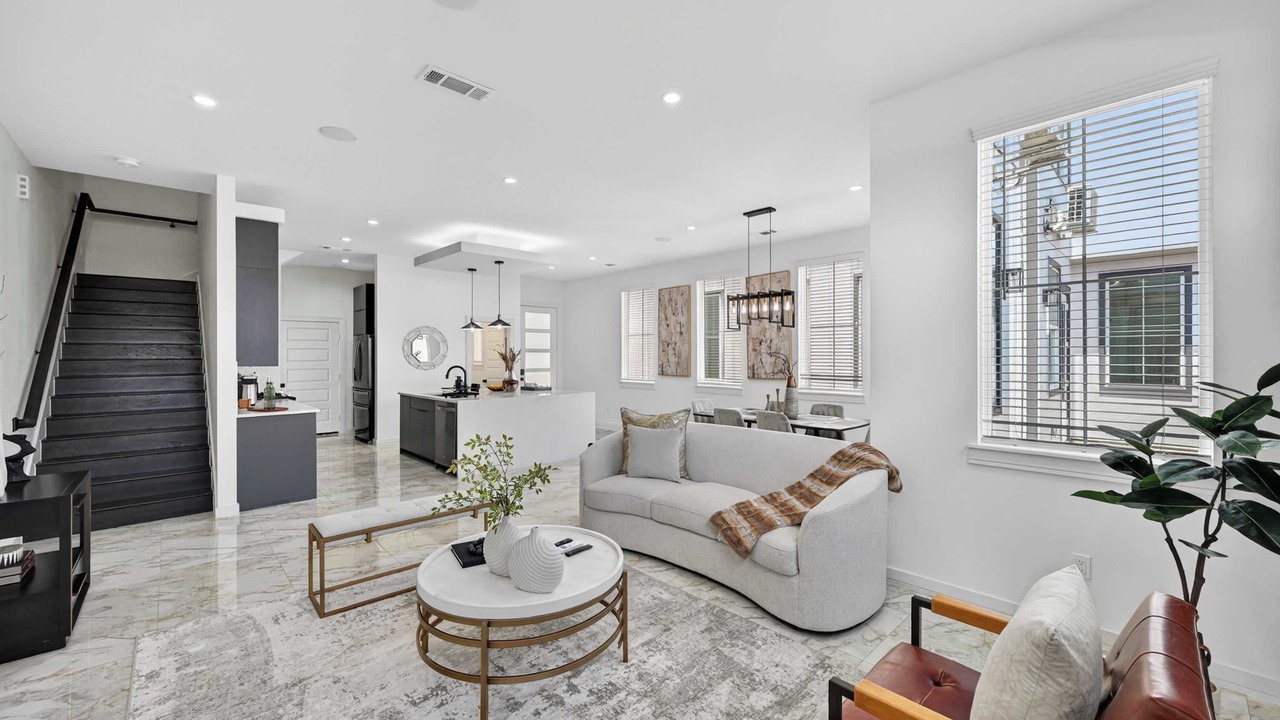 Photo of Livingroom in Houston